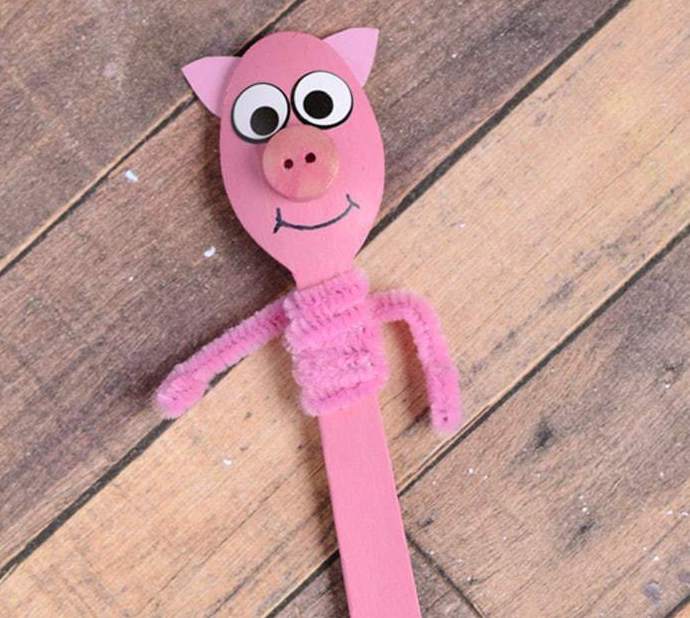 Craft Plastic Spoon Pig Chinese New Year 猪 Creative Chinese